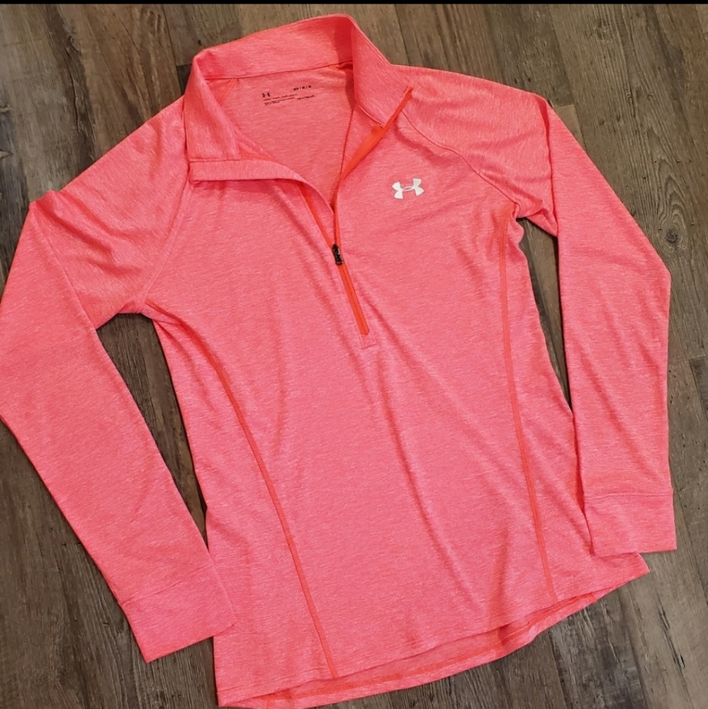 NWOT Under Armour zip up size medium loose